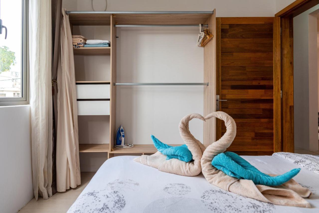 West Wood Holiday Apartment, C6 - Flic En Flac With Pool At A Quiet Location, Beautifully Decorated And Close To The Beach מראה חיצוני תמונה